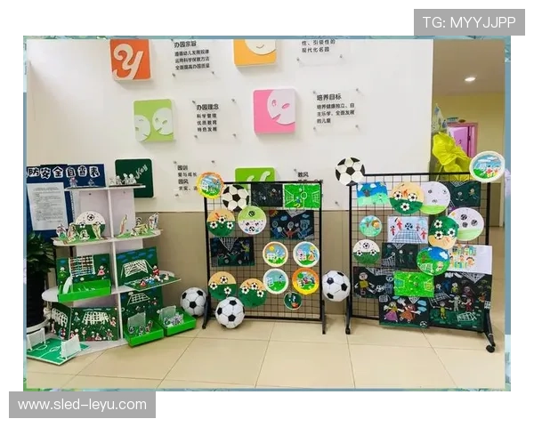 足球巨星手绘艺术魅力展现探索足球文化与创意融合之美