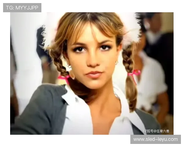 足球球星泰尼究竟是谁的儿子 揭开其家庭背景与父亲的传奇故事