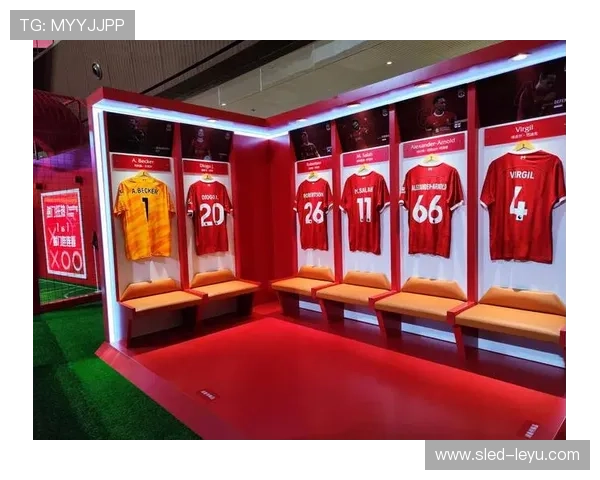 足球球星签子收藏热潮引发粉丝追捧市场价值持续攀升 足球球星签子收藏热潮引发粉丝追捧市场价值持续攀升