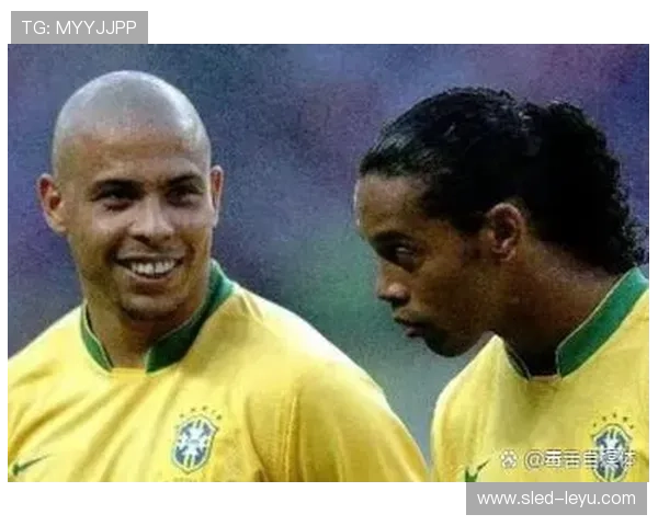 足球界十大球星崛起之路与传奇时刻回顾 足球界十大球星崛起之路与传奇时刻回顾